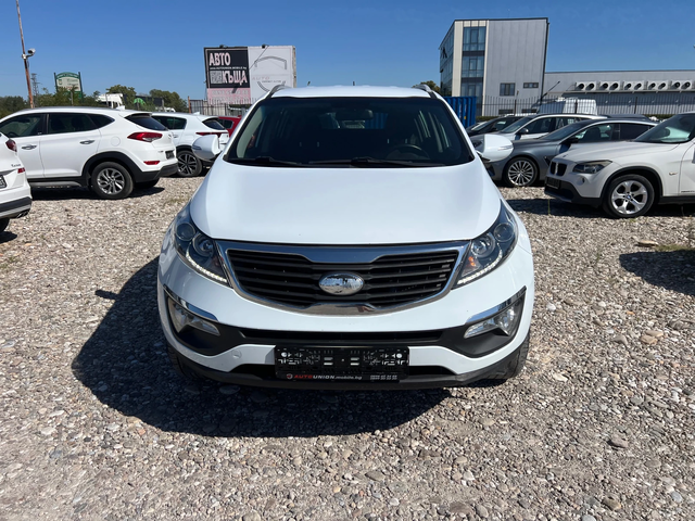 Kia Sportage 1.7 CRDI - автомобили, коли, обяви за нови и употребявани 1