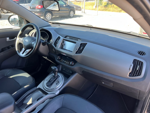 Kia Sportage 2.0 CRDI 4X4 - автомобили, коли, обяви за нови и употребявани 12