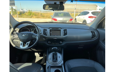 Kia Sportage 2.0 CRDI 4X4 - автомобили, коли, обяви за нови и употребявани 14
