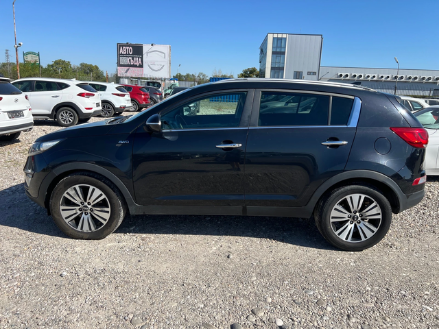 Kia Sportage 2.0 CRDI 4X4 - автомобили, коли, обяви за нови и употребявани 7