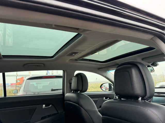 Kia Sportage 2.0 Газ.инж. 4х4 - автомобили, коли, обяви за нови и употребявани 15