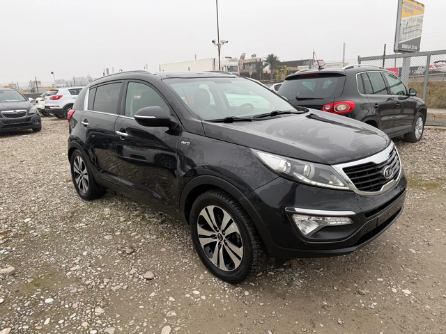 Kia Sportage 2.0 Газ.инж. 4х4 - автомобили, коли, обяви за нови и употребявани 2