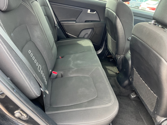 Kia Sportage 1.7 CRDI - автомобили, коли, обяви за нови и употребявани 14