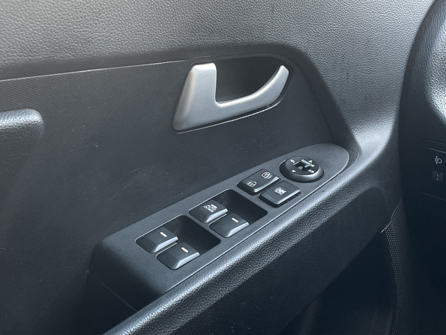 Kia SPORTAGE - автомобили, коли, обяви за нови и употребявани 12