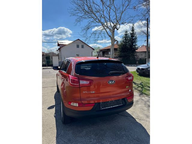 Kia Sportage BENZIN AUSTRIA - автомобили, коли, обяви за нови и употребявани 6