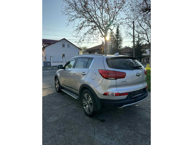 Kia Sportage - автомобили, коли, обяви за нови и употребявани 2