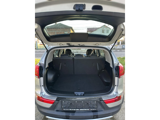 Kia Sportage - автомобили, коли, обяви за нови и употребявани 7