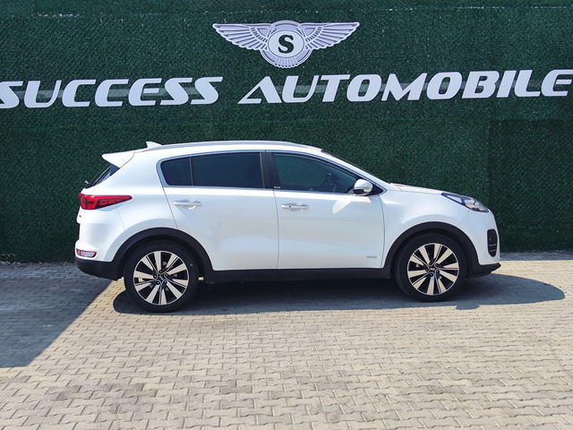 Kia Sportage 2.0* CAMERA* 4x4* LEDD* LIZING - автомобили, коли, обяви за нови и употребявани 2