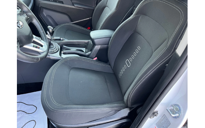Kia Sportage 1.7 Diesel - автомобили, коли, обяви за нови и употребявани 6
