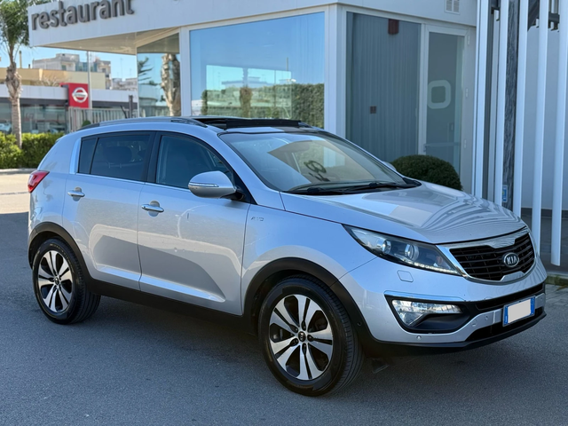 Kia Sportage 2.0CRDI ЗА ТЪРГОВЦИ - автомобили, коли, обяви за нови и употребявани 1