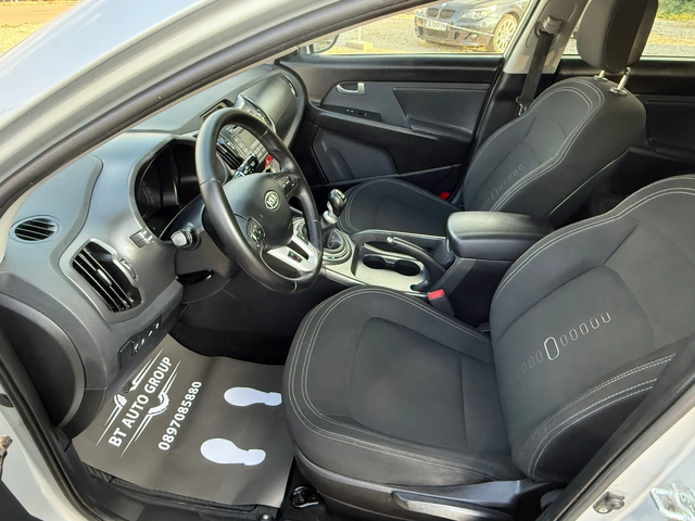 Kia Sportage 2.0 CRDI 4WD PREMIUM FULL - автомобили, коли, обяви за нови и употребявани 6