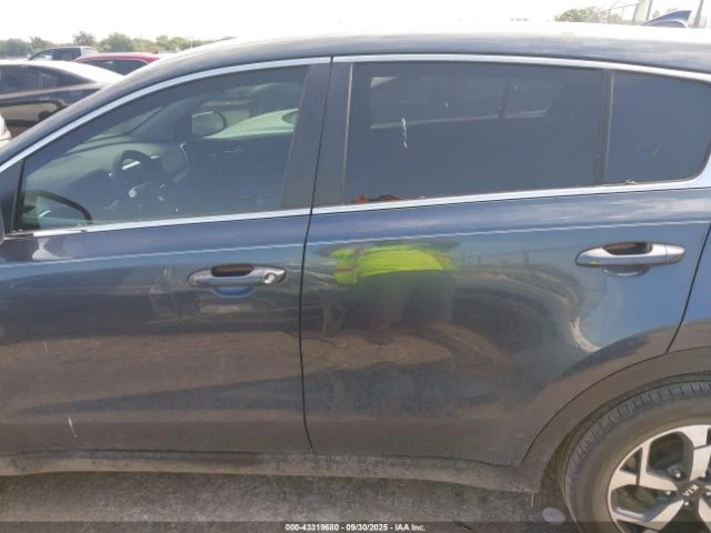 Kia Sportage ПОДГРЕВ* КАМЕРА* - автомобили, коли, обяви за нови и употребявани 12