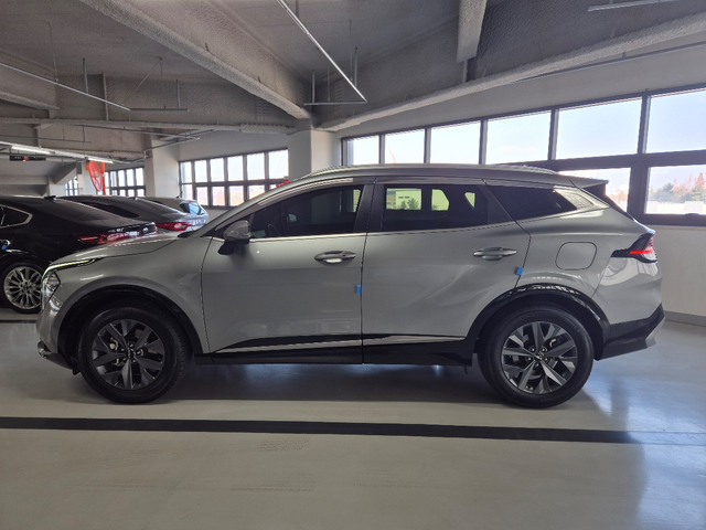 KIA Sportage - автомобили, коли, обяви за нови и употребявани 7