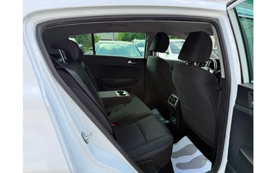 Kia Sportage 1.6GDI ГАЗОВ ИНЖЕКЦИОН - автомобили, коли, обяви за нови и употребявани 13