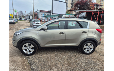 Kia Sportage 2.0 CRDI, 4x4 - автомобили, коли, обяви за нови и употребявани 6