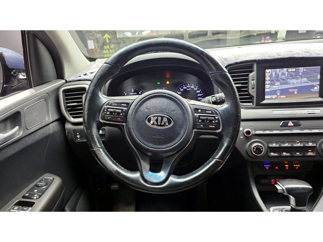 Kia Sportage 2.0 2WD PRESTIGE autogeorge.com - автомобили, коли, обяви за нови и употребявани 12