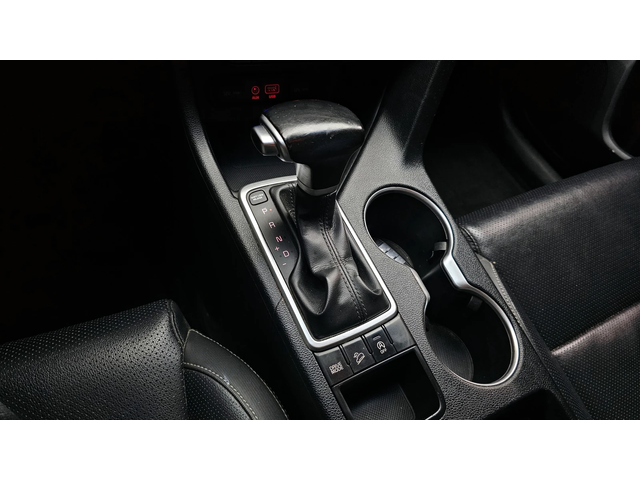 Kia Sportage 2.0 2WD PRESTIGE autogeorge.com - автомобили, коли, обяви за нови и употребявани 8