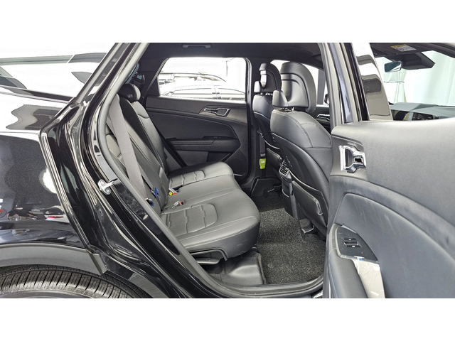 Kia Sportage 1.6T SIGNATURE X-LINE autogeorge.com - автомобили, коли, обяви за нови и употребявани 11