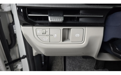 Kia Sportage 1.6T SIGNATURE autogeorge.com - автомобили, коли, обяви за нови и употребявани 16