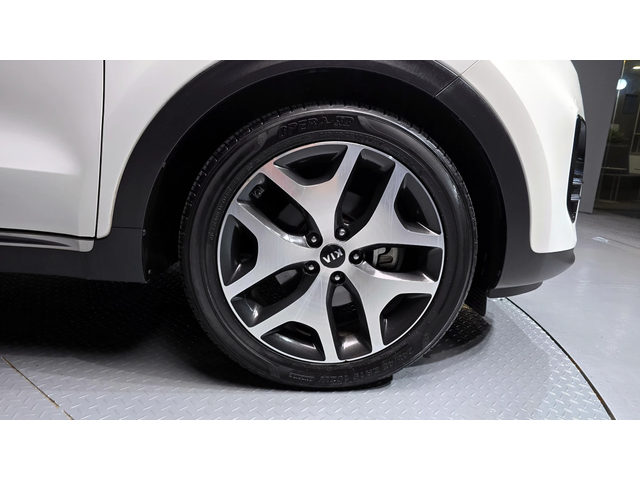 Kia Sportage 2.0 2WD PRESTIGE autogeorge.com - автомобили, коли, обяви за нови и употребявани 4