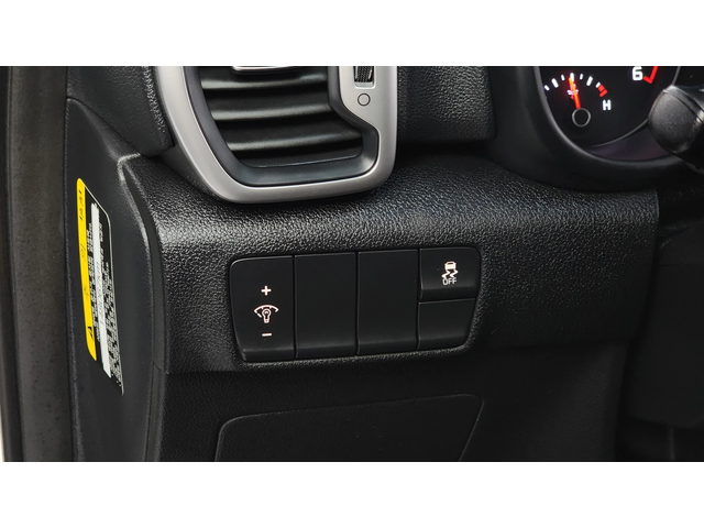 Kia Sportage 2.0 2WD PRESTIGE autogeorge.com - автомобили, коли, обяви за нови и употребявани 11