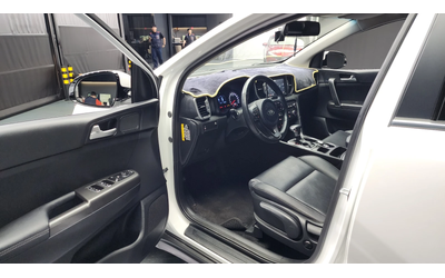 Kia Sportage 2.0 2WD PRESTIGE autogeorge.com - автомобили, коли, обяви за нови и употребявани 8