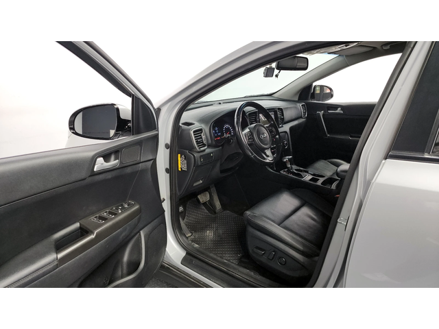 Kia Sportage 2.0 2WD NOBLESSE autogeorge.com - автомобили, коли, обяви за нови и употребявани 8