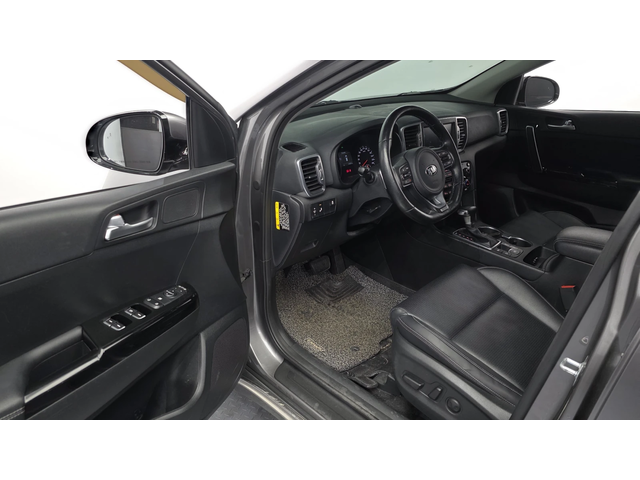 Kia Sportage 2.0 2WD NOBLESSE PLUS autogeorge.com - автомобили, коли, обяви за нови и употребявани 8