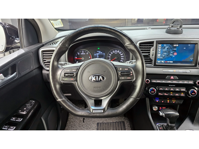 Kia Sportage 2.0 2WD NOBLESSE PLUS autogeorge.com - автомобили, коли, обяви за нови и употребявани 11