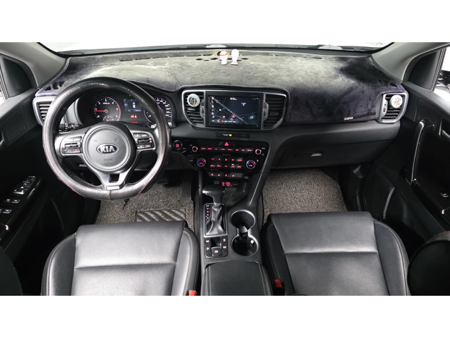 Kia Sportage 2.0 2WD NOBLESSE PLUS autogeorge.com - автомобили, коли, обяви за нови и употребявани 5