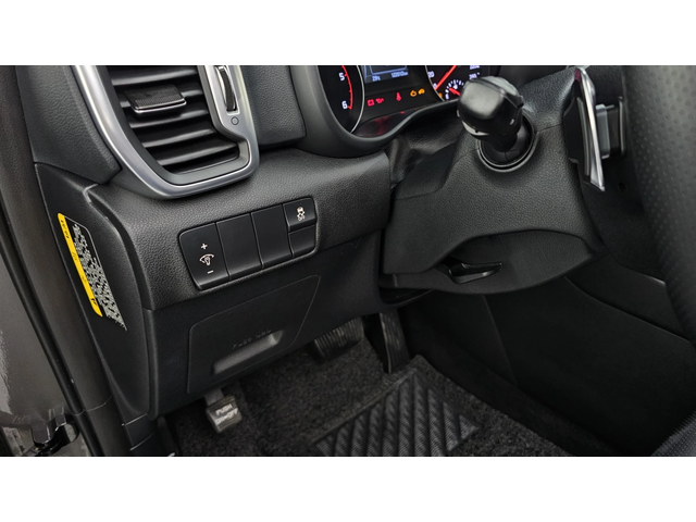 Kia Sportage 2.0 2WD NOBLESSE PLUS autogeorge.com - автомобили, коли, обяви за нови и употребявани 15