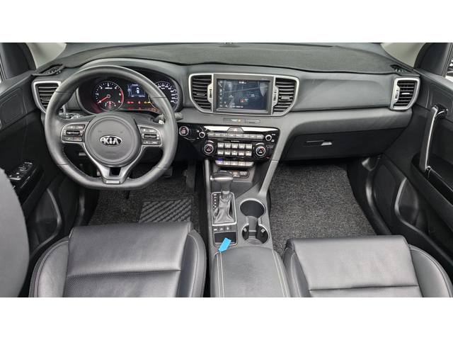 Kia Sportage 2.0 2WD NOBLESSE PLUS autogeorge.com - автомобили, коли, обяви за нови и употребявани 6