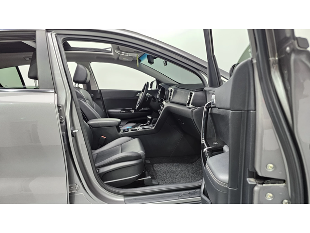 Kia Sportage 2.0 2WD NOBLESSE PLUS autogeorge.com - автомобили, коли, обяви за нови и употребявани 9