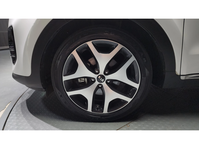 Kia Sportage 2.0 2WD NOBLESSE PLUS autogeorge.com - автомобили, коли, обяви за нови и употребявани 4