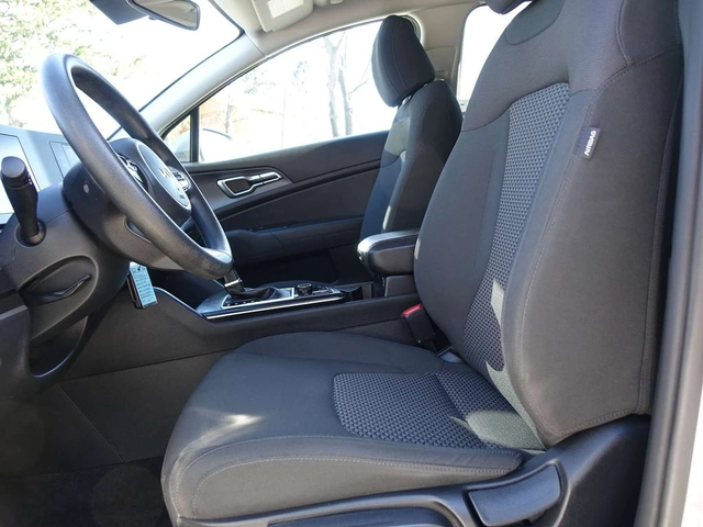 Kia Sportage * LX * CARFAX * ЦЕНА ДО БГ - автомобили, коли, обяви за нови и употребявани 7