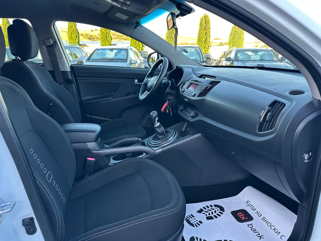 Kia Sportage 1.7CRDI* LED* TOP* - автомобили, коли, обяви за нови и употребявани 7