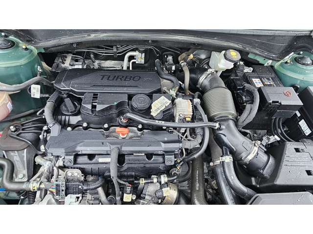 Kia Sportage 1.6TURBO-GDI - автомобили, коли, обяви за нови и употребявани 11