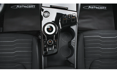 Kia Sportage 1.6 T-GDi Plug-in Hybrid Executive 4x4 Automatic - автомобили, коли, обяви за нови и употребявани 10