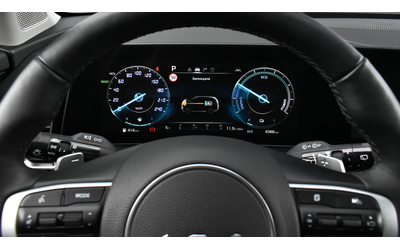 Kia Sportage 1.6 T-GDi Plug-in Hybrid Executive 4x4 Automatic - автомобили, коли, обяви за нови и употребявани 11