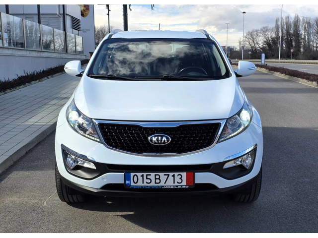Kia Sportage 2.0crdi/AWD/Feel Rebel* - автомобили, коли, обяви за нови и употребявани 1