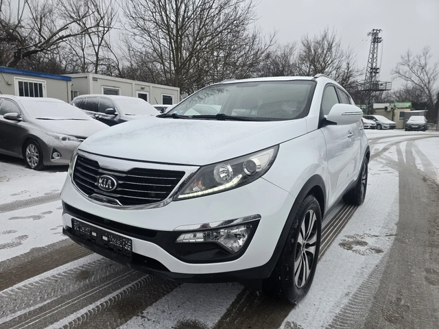 Kia Sportage 1.7crdi 116к.с 2wd - автомобили, коли, обяви за нови и употребявани 0