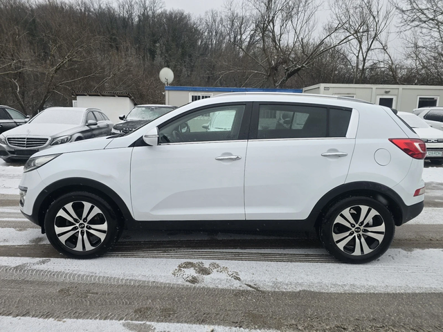 Kia Sportage 1.7crdi 116к.с 2wd - автомобили, коли, обяви за нови и употребявани 6