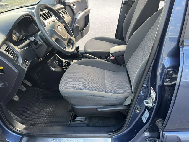 Kia Sportage 2.0CRDI 150кс 6 СКОРОСТИ FACE 4X4 АВТОПИЛОТ - автомобили, коли, обяви за нови и употребявани 7