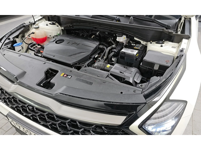 Kia Sportage Lpg 2.0 2Wd - автомобили, коли, обяви за нови и употребявани 4