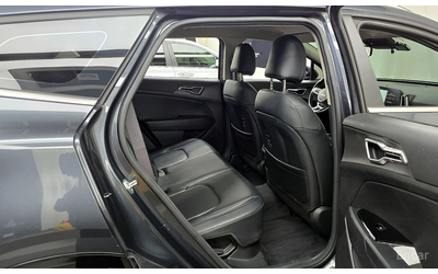 Kia Sportage DIGITAL* ОБДУХВАНЕ* КОЖА* КАМЕРА - автомобили, коли, обяви за нови и употребявани 11