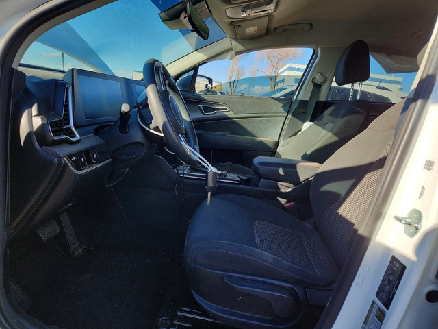 Kia Sportage * LX* AWD* КРАЙНА ЦЕНА ДО БГ* - автомобили, коли, обяви за нови и употребявани 6