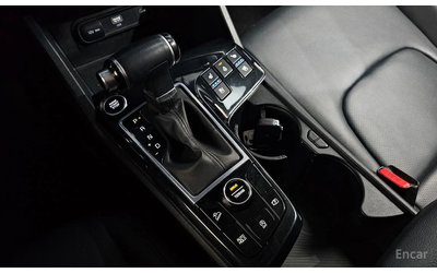 Kia Sportage Prestige AWD* HARMAN KARDON* ПОДГРЕВ* ОБДУХВАНЕ* - автомобили, коли, обяви за нови и употребявани 13