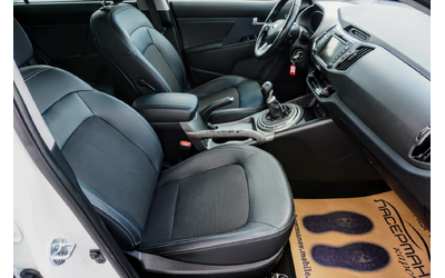 Kia Sportage 1.7CRDI - автомобили, коли, обяви за нови и употребявани 13