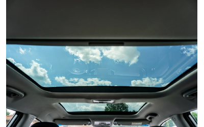 Kia Sportage 1.7CRDI - автомобили, коли, обяви за нови и употребявани 9