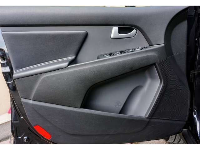 Kia Sportage 1.7CRDI ACTIVE - автомобили, коли, обяви за нови и употребявани 4